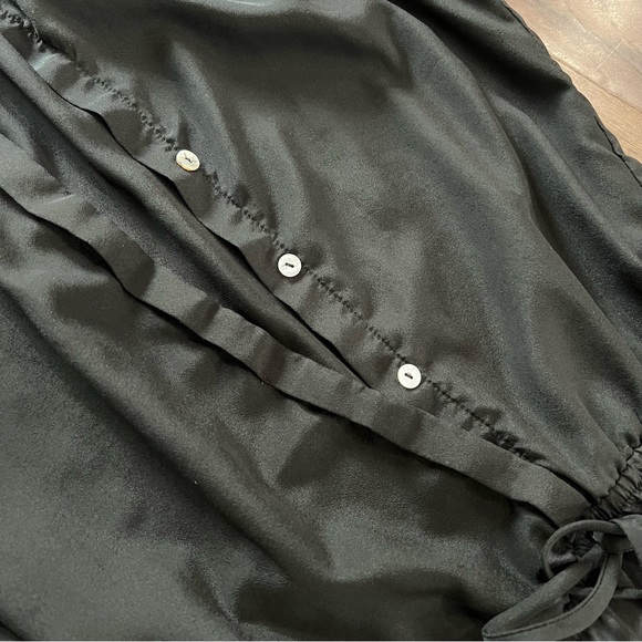 Eight Sixty Sleeveless Dress - Picture 9 of 14